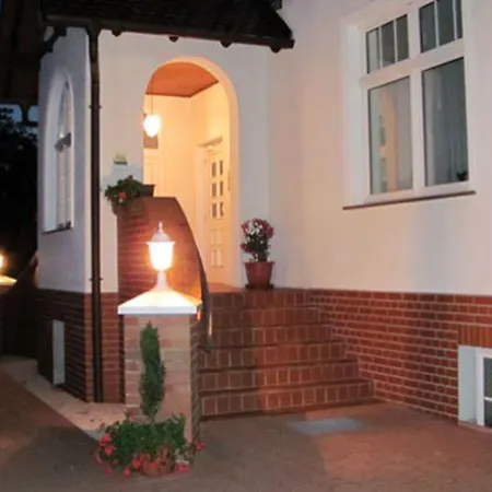Zum Alten Ponyhof 3* Niemegk (Brandenburg)