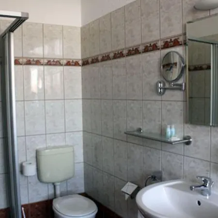 Zum Alten Ponyhof 3*